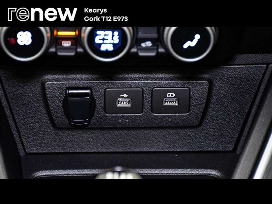 2023 Dacia Duster Journey Blue dCi 115 4x2 NBI €23,900