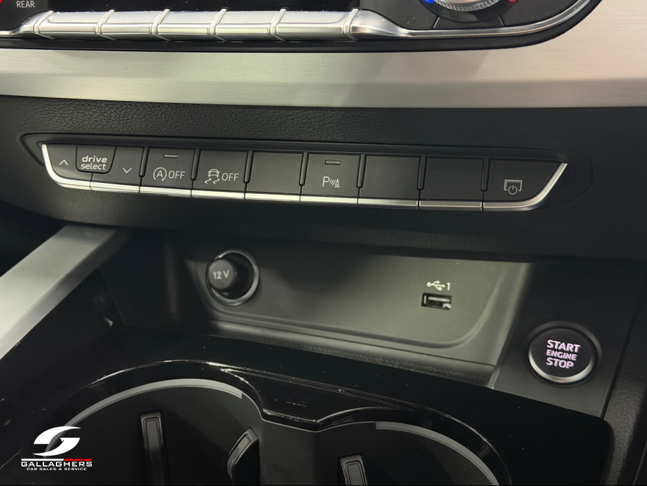 2022 Audi A4 - image 22