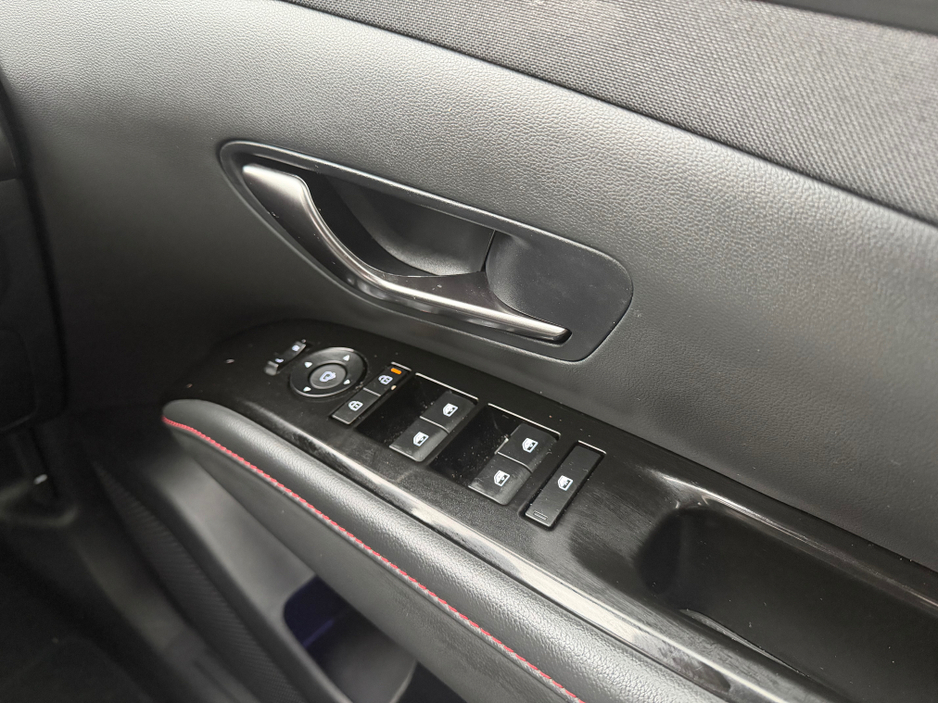 2025 Hyundai Tucson 4WD PLATINUM N LINE PHEV//VIRTUALLY NEW//PANORAMIC ROOF//MANUFACTURER WARRANTY €46,950