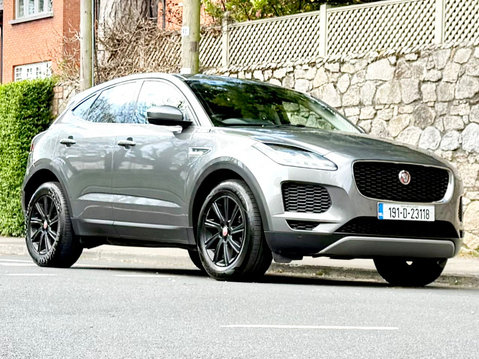 2019 Jaguar E-Pace - image 5