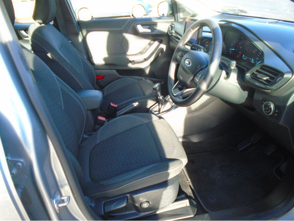 2021 Ford Puma TITANIUM 5DR 1.0T 125 MHEV M6 4 €17,950