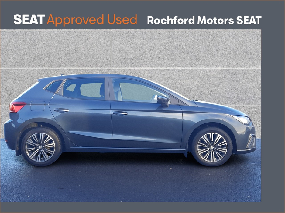 2022 SEAT Ibiza - image 3