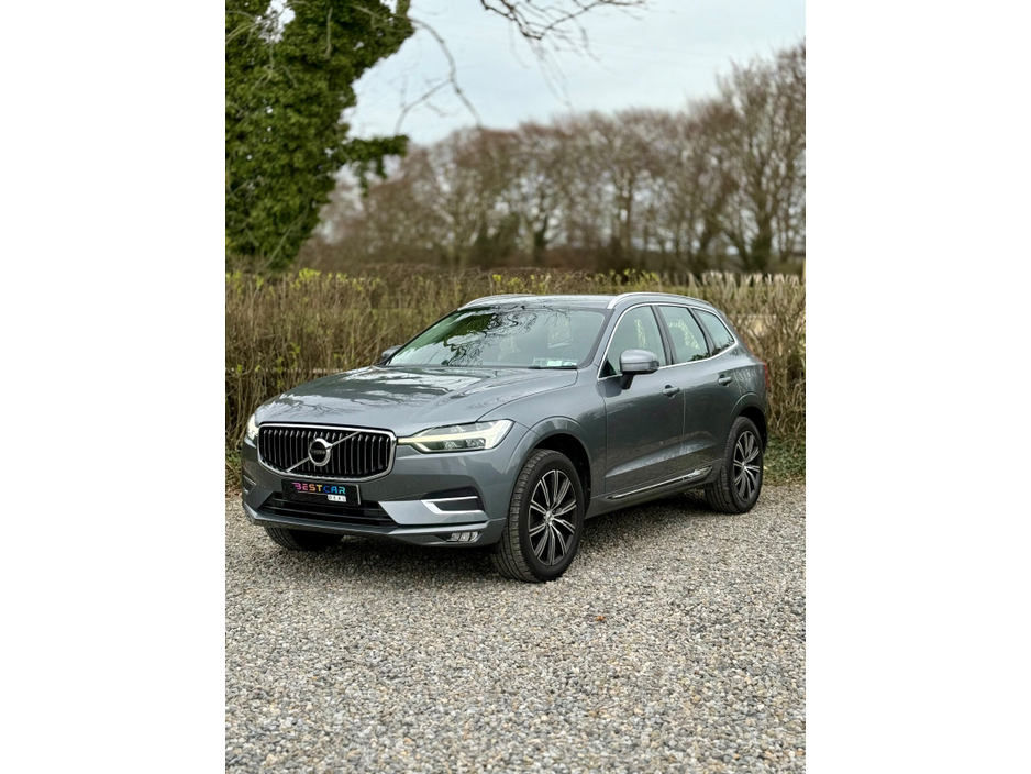 2020 Volvo XC60 - image 7
