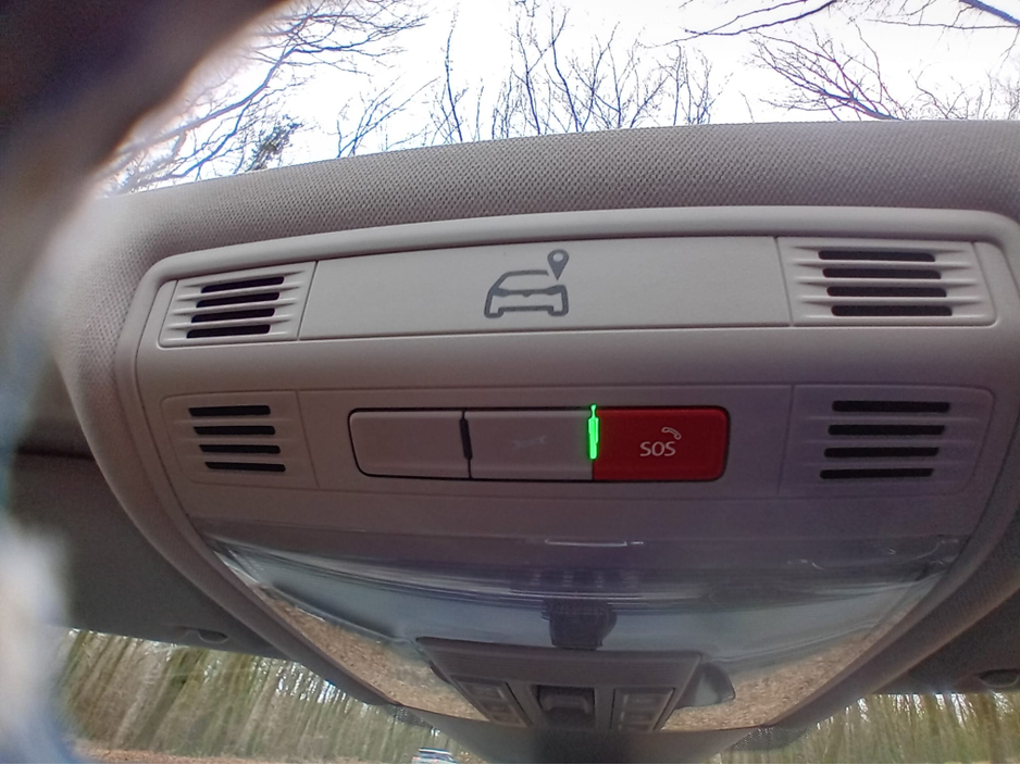 2017 Volkswagen Arteon - image 31