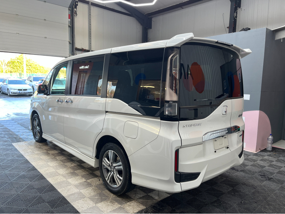 2019 Honda Stepwagon €25950! 2019 HONDA STEPWAGON 7 SEATER AUTOMATIC HYBRID SENSING 2.0 / REVERSE CAMERA / CRUISE CONTROL / AUTOMATIC DOORS €25,950