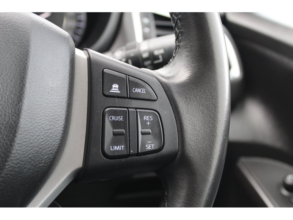 2023 Suzuki SX4 S-Cross - image 6