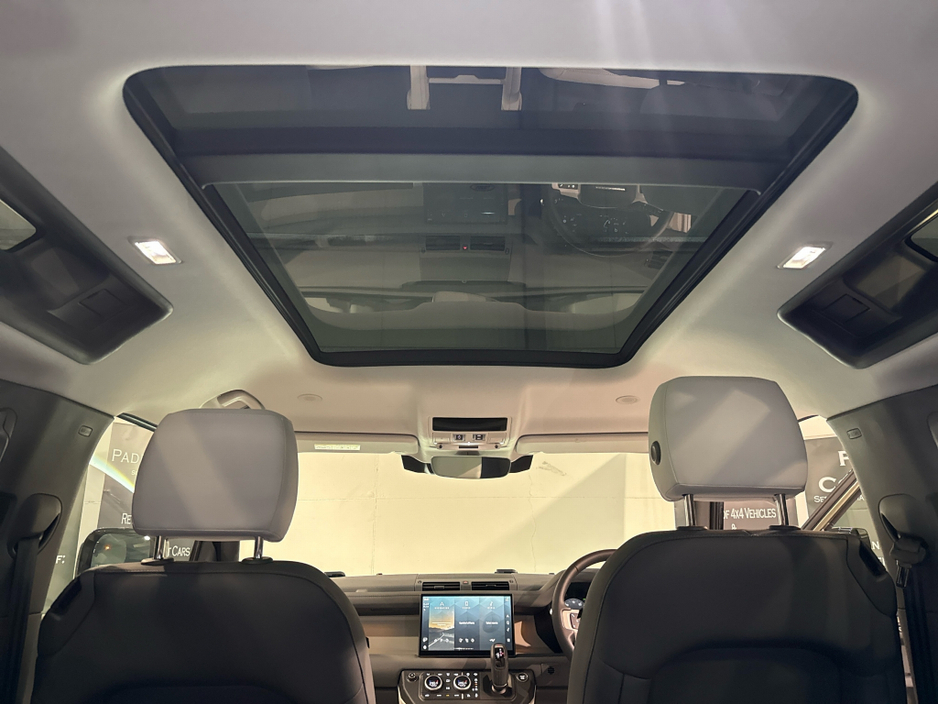 2025 Land Rover Defender *N1 Commercial 2 Seat Diesel* 90 D350 X-Dynamic €109,750