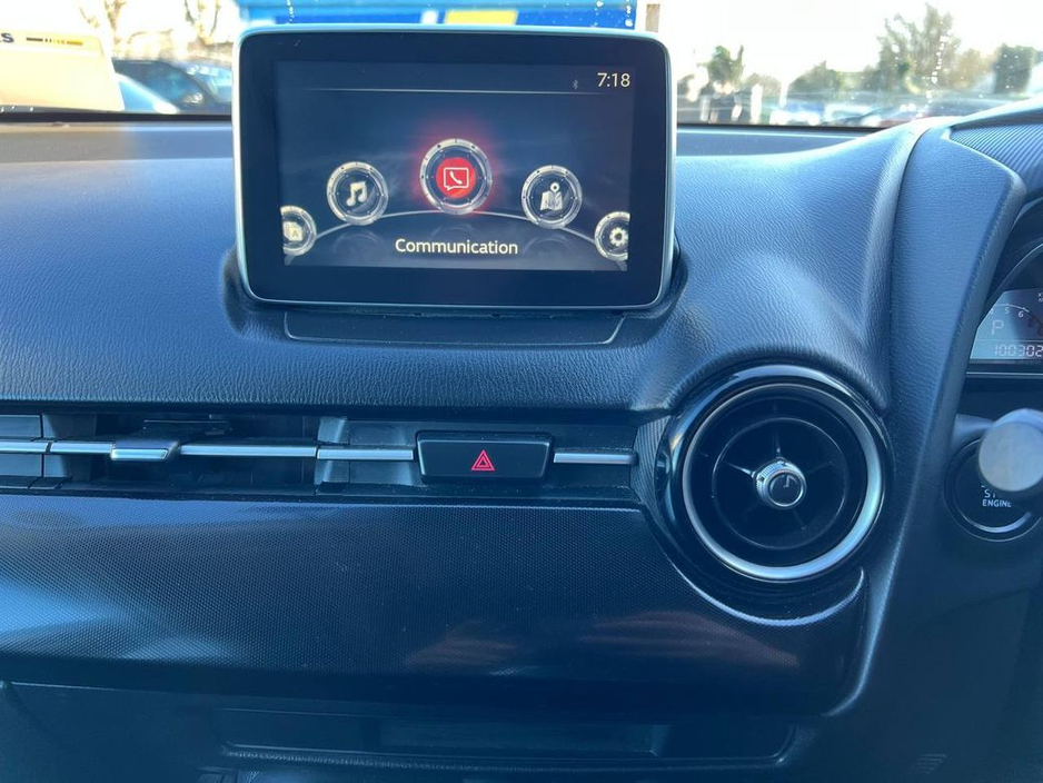 2016 Mazda Demio - image 7