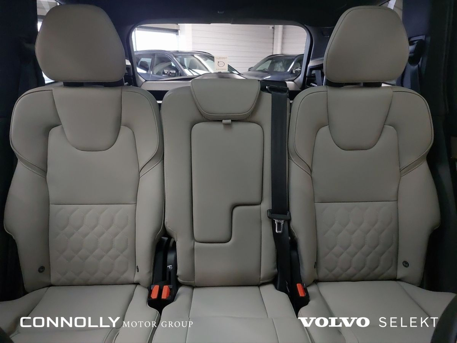 2026 Volvo XC90 Xc90 + T8 Phev Awd Auto