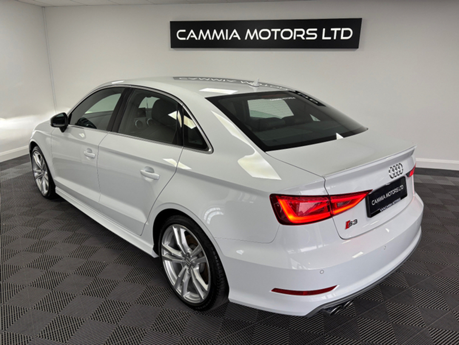 2016 Audi S3 AUDI S3 QUATTRO 300BHP*HALF LEATHER ALCANTARA SEATS*REVERSE CAMERA*BLUETOOTH AUDIO*FINANCE AVAILABLE TRADE INS WELCOME* €22,500