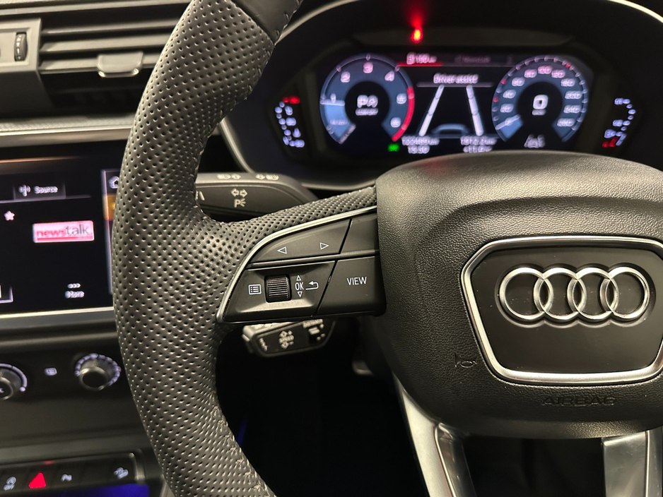 2019 Audi Q3 - image 27