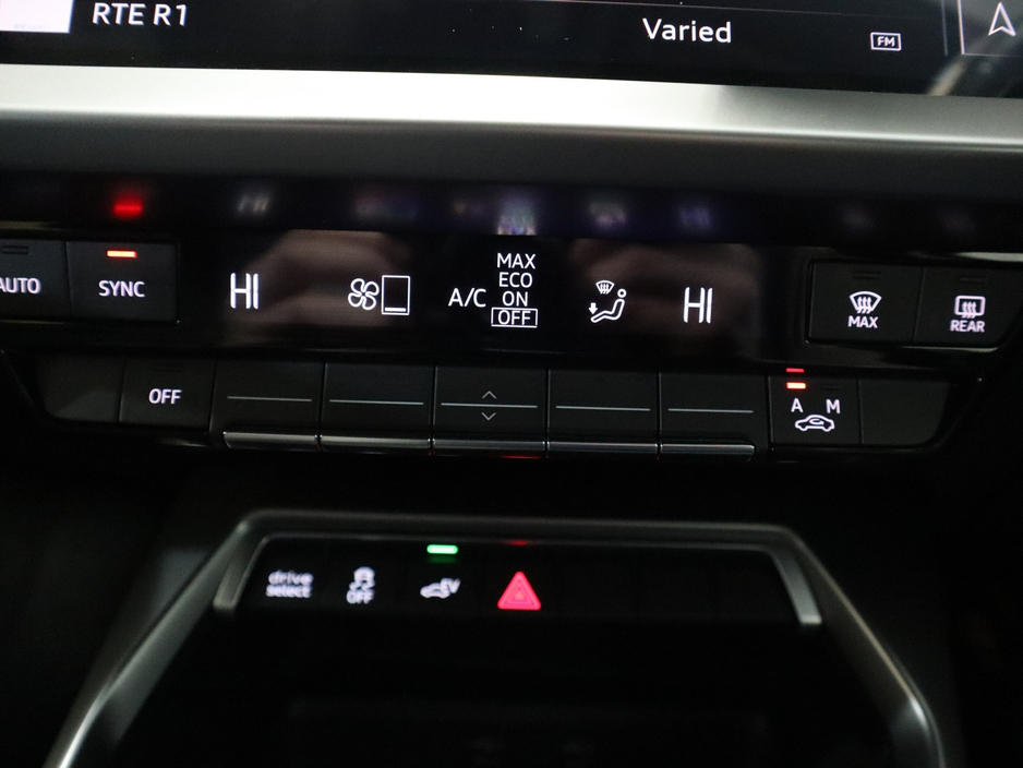 2023 Audi A3 *56* SPORT 40 TFSI E S-A SPORTBACK €30,800