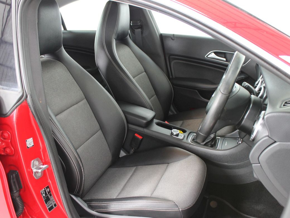 2018 Mercedes-Benz CLA Class - image 12