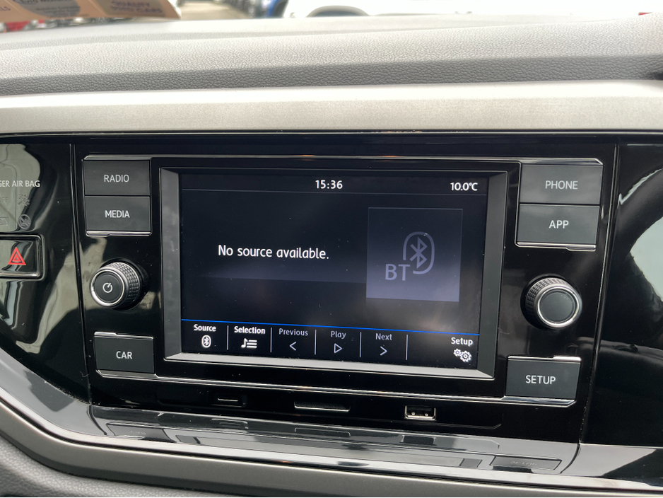 2019 Volkswagen Polo - image 20