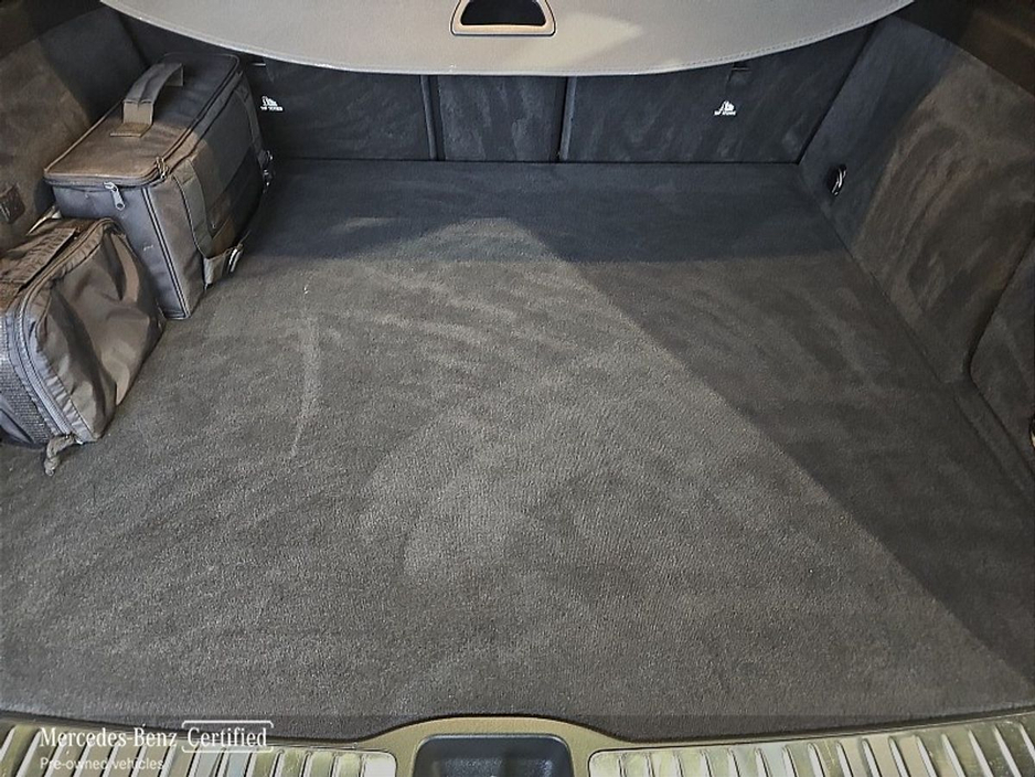 2022 Mercedes-Benz GLE Class - image 11