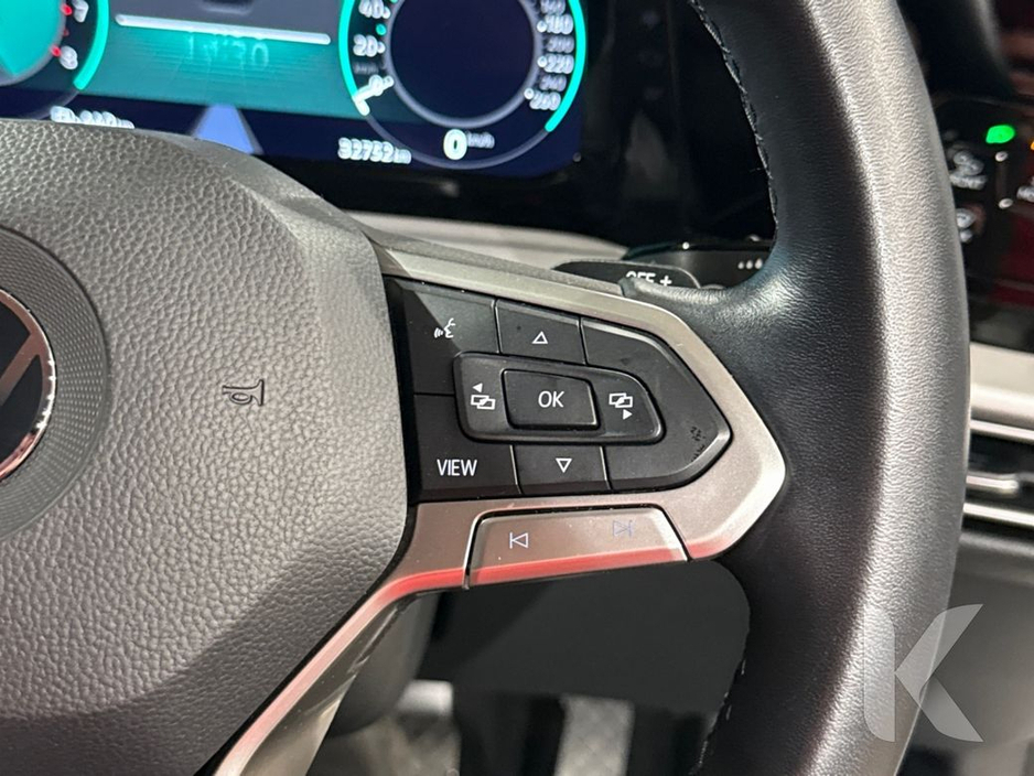 2021 Volkswagen Golf ETSI ACTIVE - FACTORY ALLOYS - DIGITAL DASH - PADDLE SHIFT - REVERSE CAMERA €23,950