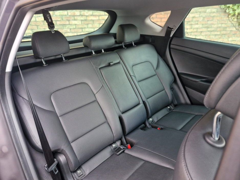 2016 Hyundai Tucson - image 27