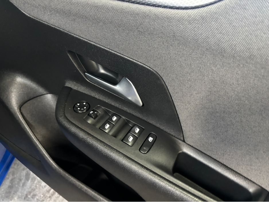 2023 Opel Mokka SC-1.2 100PS-6SP 4DR €17,999