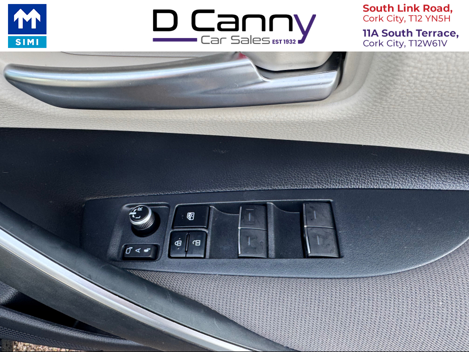 2022 Toyota Corolla HYBRID LUNA SPORT 4DR AUTO €25,900