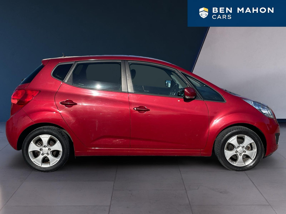 2014 Kia Venga - image 6