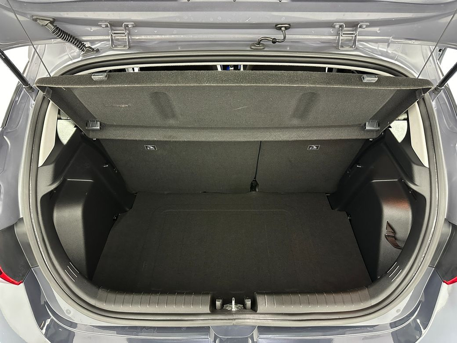 2023 Hyundai i20 - image 22