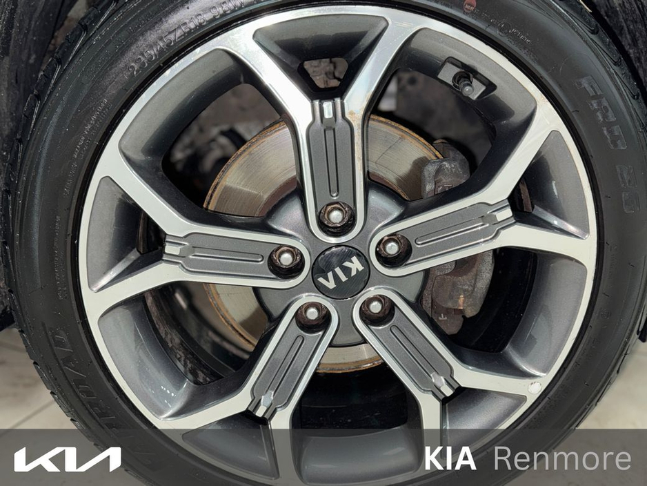 2021 Kia XCeed - image 12