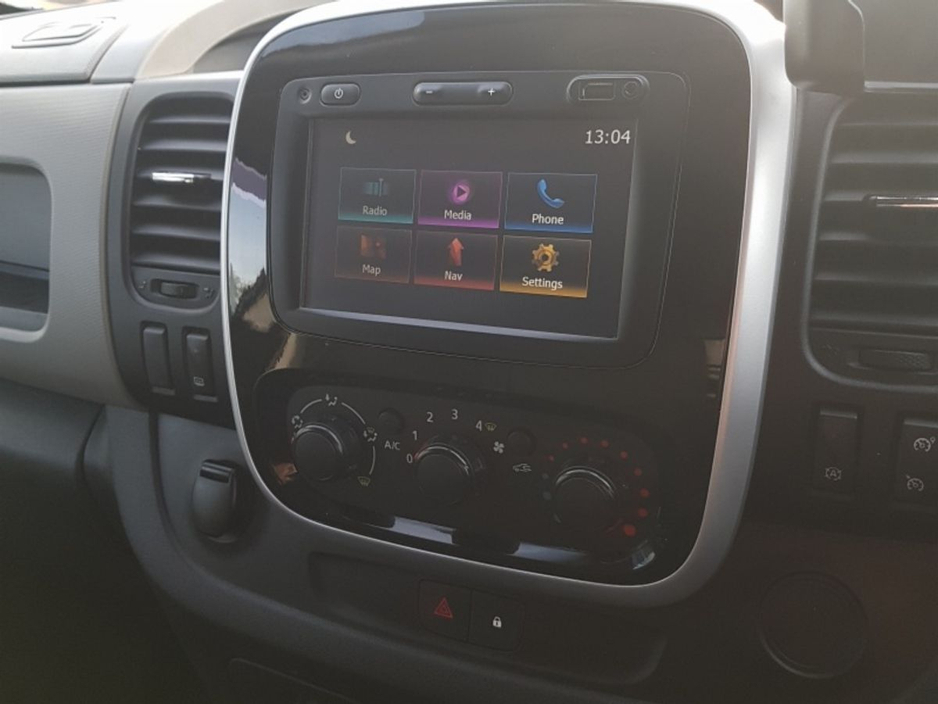 2018 Renault Trafic LL 120 SPORT LWB (Serviced AND TESTED €10,250