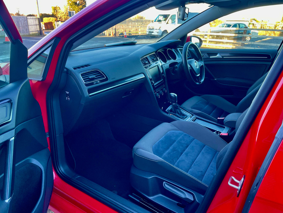 2015 Volkswagen Golf 1.4 TSI 150HP ACT HIGHLINE €12,499