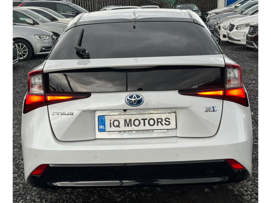 2021 Toyota Prius - image 5