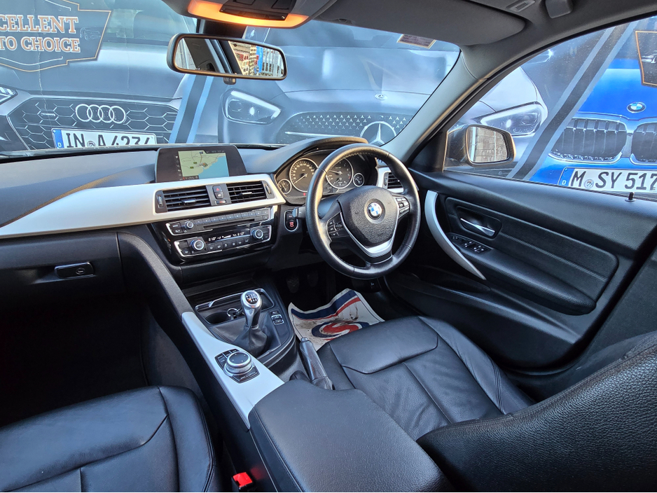 2018 BMW 3 Series - image 17