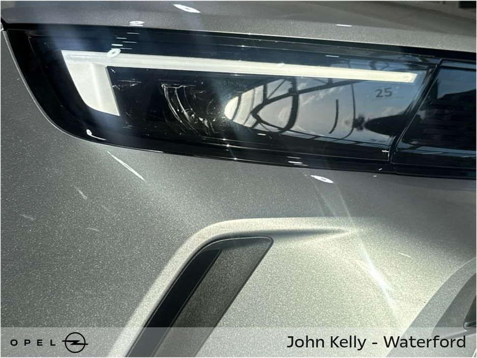 2022 Opel Mokka SRI 1.2i (100PS) S/S €19,995