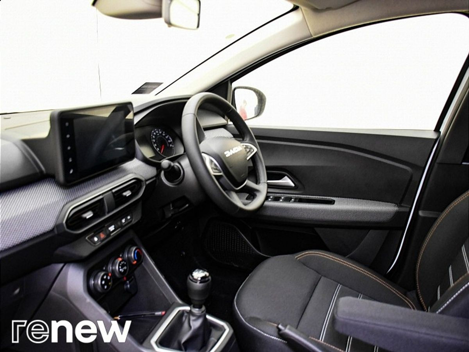 2025 Dacia Sandero Stepway Expression TCe 90 GSR2 €22,900