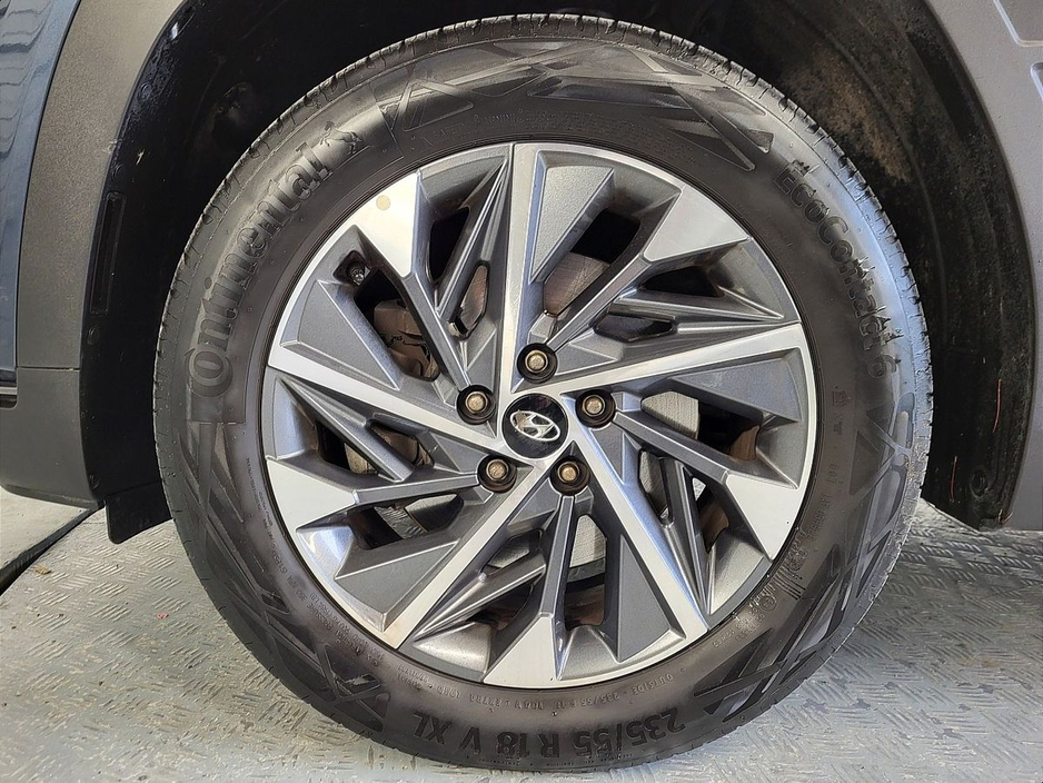 2024 Hyundai Tucson 2WD Executive Plus w 2 Tone Roof Finance From €131 per week €36,975