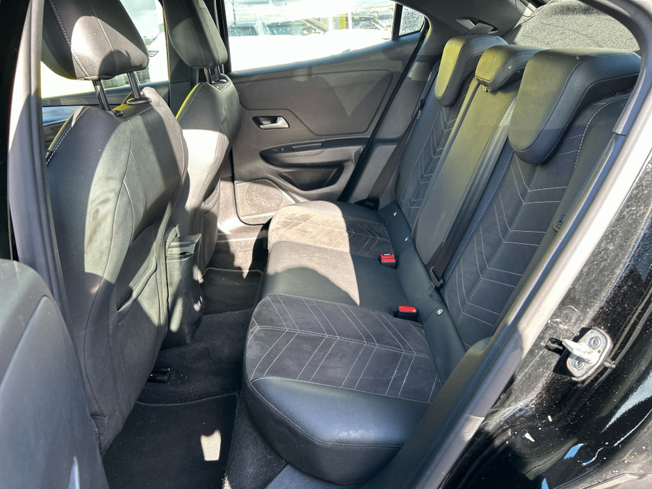 2023 Opel Mokka - image 11