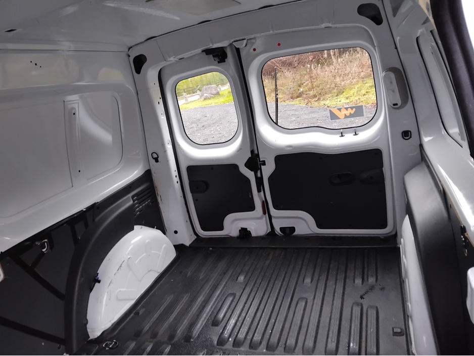 2020 Renault Kangoo EXPRESS ZE LL21 Z.E 33 BUSINESS 5DR AU €9,999