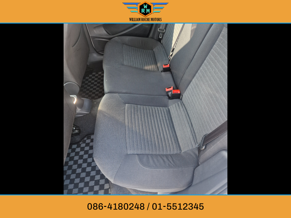 2012 Volkswagen Polo - image 19