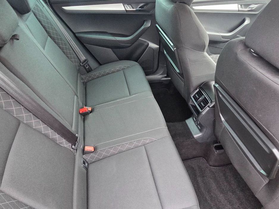 2019 Skoda Karoq - image 14