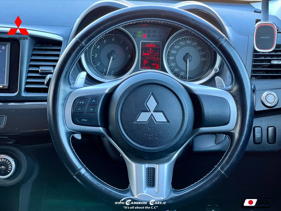 2008 Mitsubishi Lancer - image 5