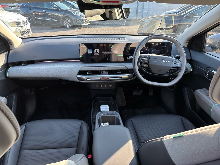 2026 Kia EV4 - image 10