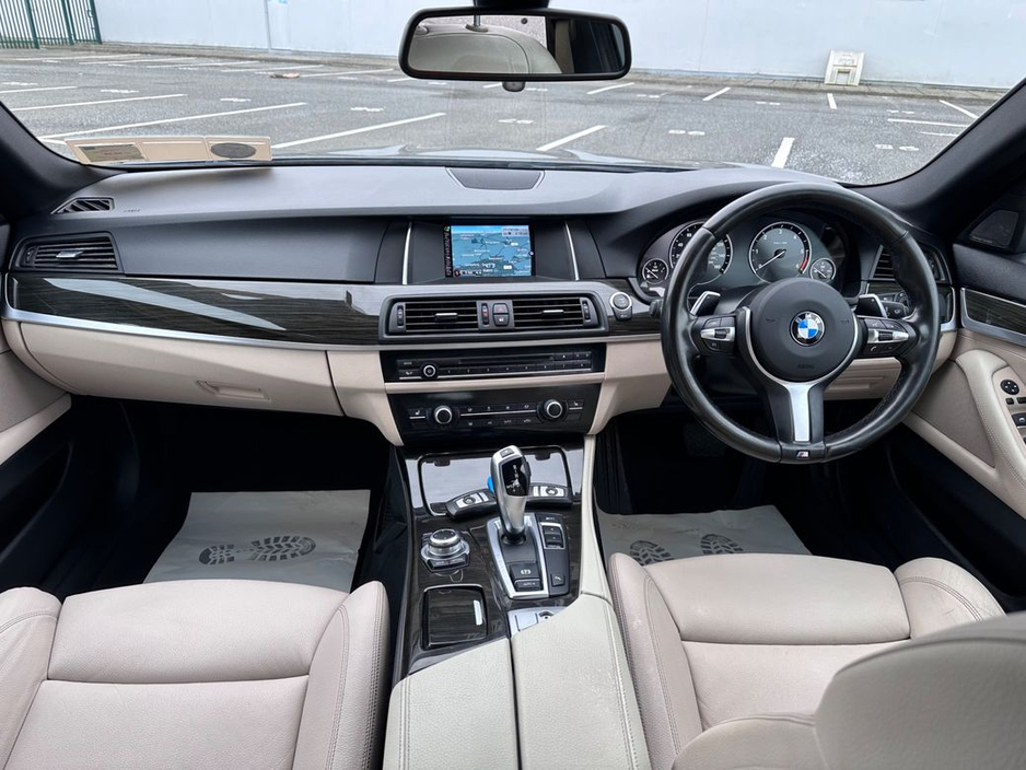 2015 BMW 5 Series - image 14