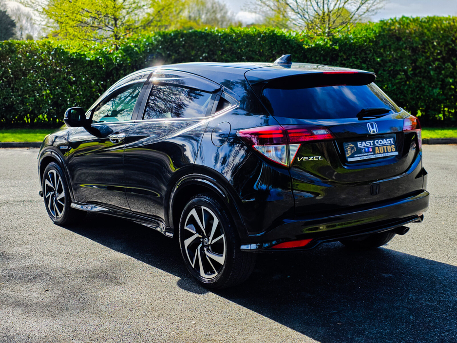 2017 Honda Vezel - image 5