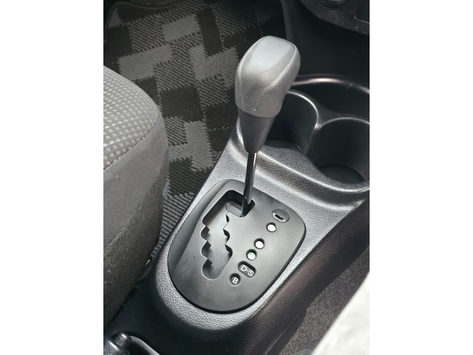 2014 Toyota Yaris KSP130 5DR AUTO VITZ LOW KM!IMMOBILIZER! €7,750