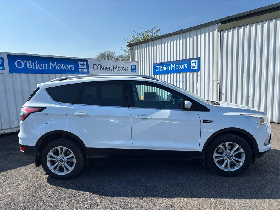 2018 Ford Kuga - image 7