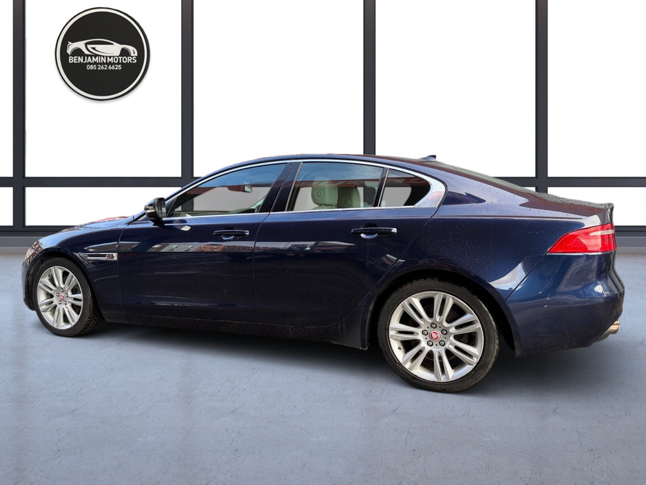 2015 Jaguar XE  €8,950