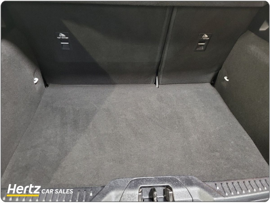 2024 Ford Focus - image 18