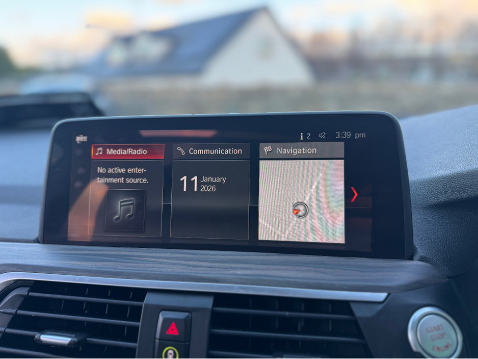 2018 BMW X3 - image 9