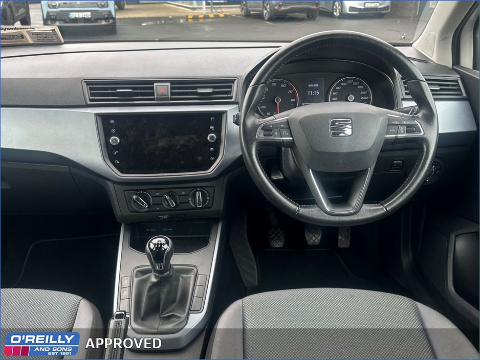 2021 SEAT Arona - image 2