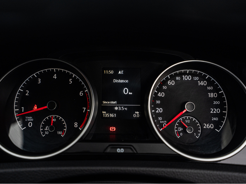 2017 Volkswagen Golf 2017 Golf 1.2tsi HIGHLINE/High spec/1yr warranty €16,888