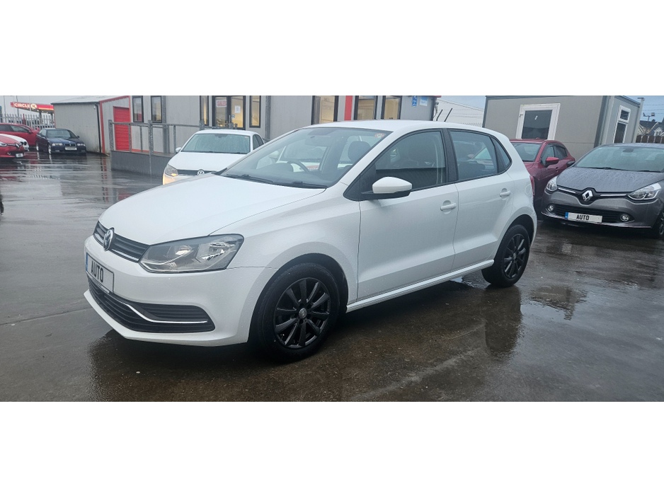 2015 Volkswagen Polo AUTOMATIC 1.2 COMFORTLINE DSG LOW KMS €10,450