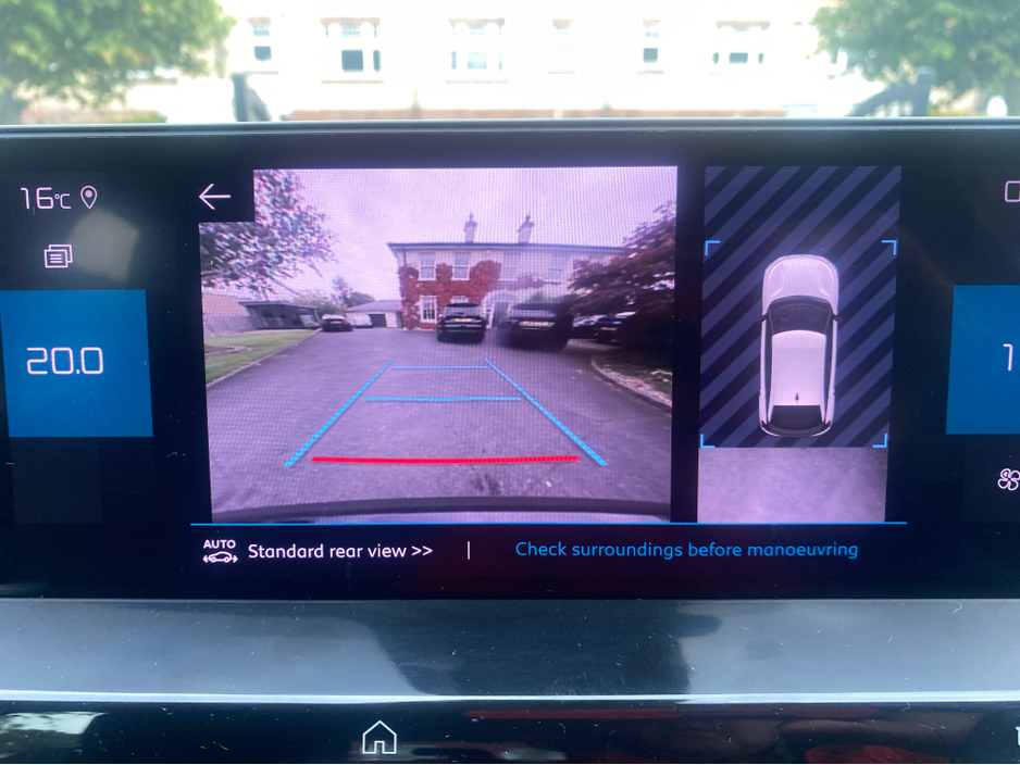 2022 Citroen C4 - image 11